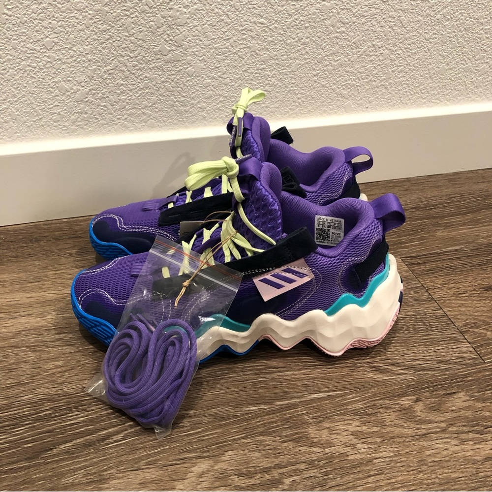 adidas Women's Purple and Blue Athletic Shoes - Picture 3 of 9